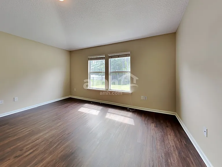 2140 Creekmont Dr — Photo 12