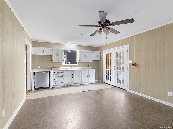 4th image of 1402 W Kent Dr