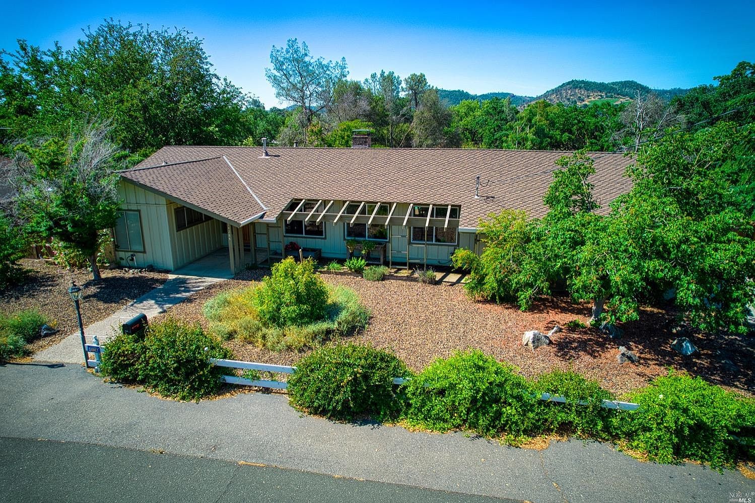 14284 Memory Ln, Clearlake, CA 95422 MLS 323041432 Zillow