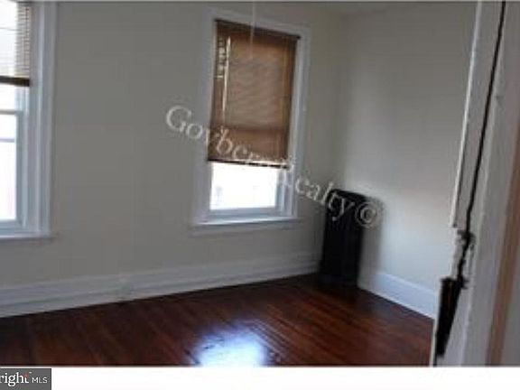 2nd image of 1914 W Berks St #1