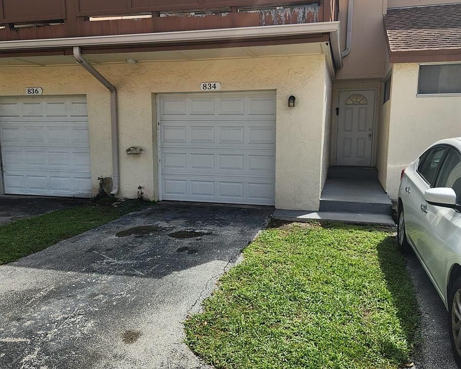 1st image of 834 NW 82nd Ave #834