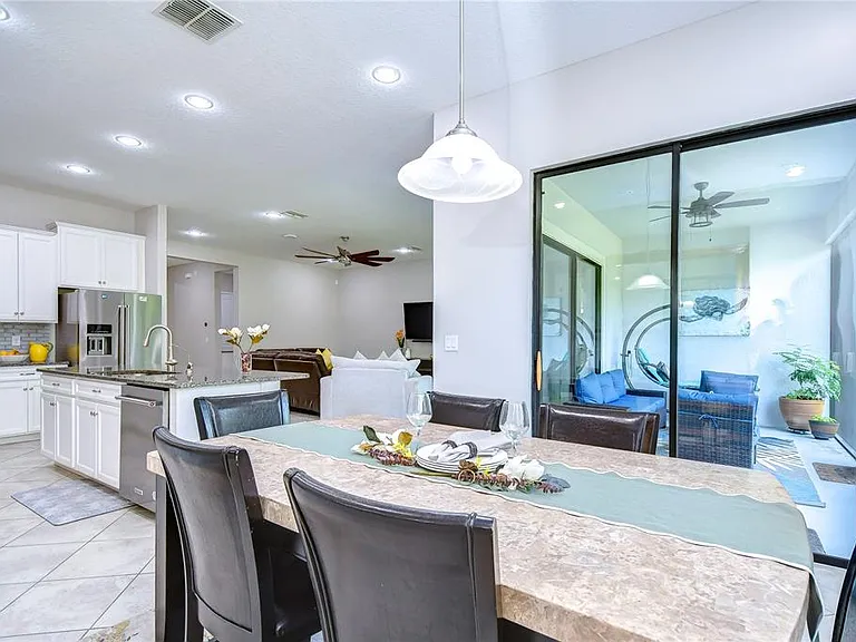 31470 Fairhill Dr — Photo 35