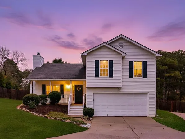 1026 Carly Joanna Ct, Dacula, GA 30019