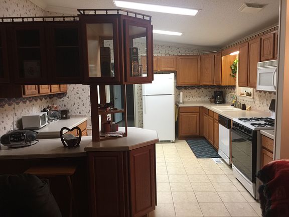 5th image of 317 Private Road 2482