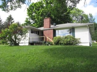 2975 Berlin Plank Rd, Berlin, PA 15530