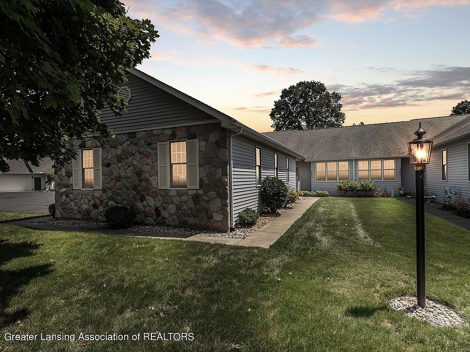 1st image of 2874 Twelve Oaks Dr