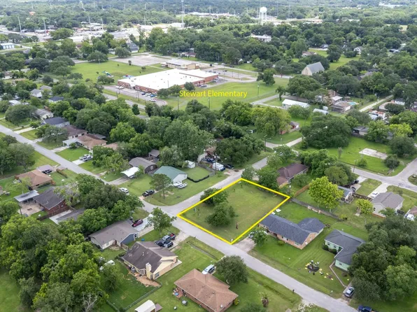 LOT 28 Smith Dr, Hitchcock, TX 77563