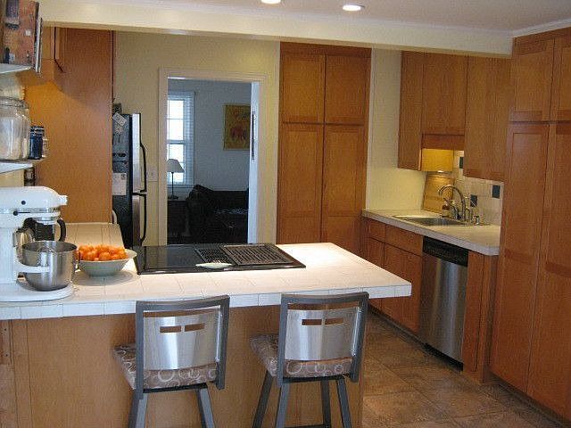 2nd image of 508 Peebles St