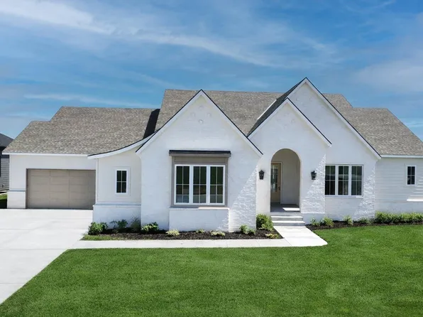 2310 N Sagebrush St, Wichita, KS 67230