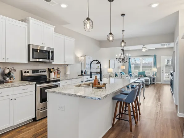 5005 Percival Dr, Gallatin, TN 37066