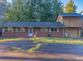 310 E Canyon View Rd, Belfair, WA 98528