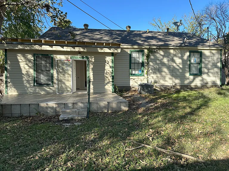 5520 Greenlee St — Photo 13