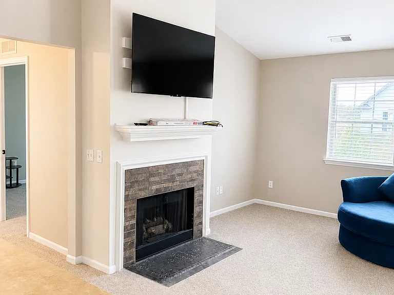 21596 Majestic Dr #12 — Photo 8