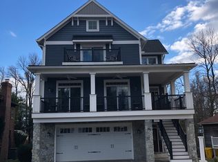 2021 Bay Rd, Pasadena, MD 21122