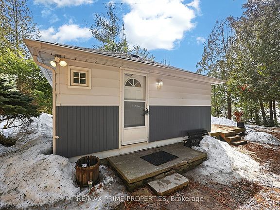 2nd image of 21 Stanley Rd