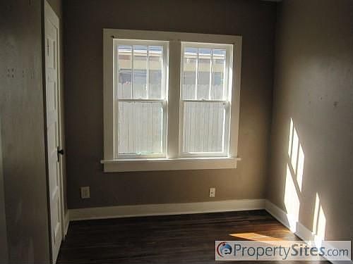 5th image of 1645 E Amelia Ave