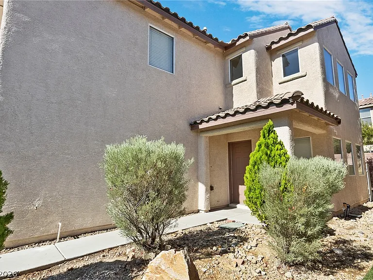 7429 Granada Willows St — Photo 1