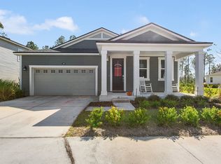 140 Sawgrass Dr, Yulee, FL 32097