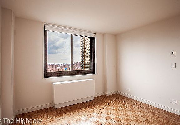 4th image of 182 E 95th St APT 22H