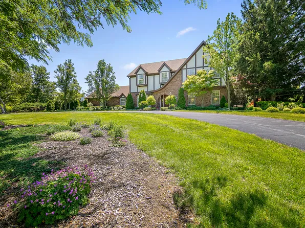 13423 Hunt Master Ln, Lemont, IL 60439