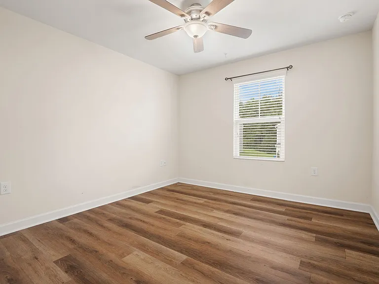 1908 Nellora Ln — Photo 23