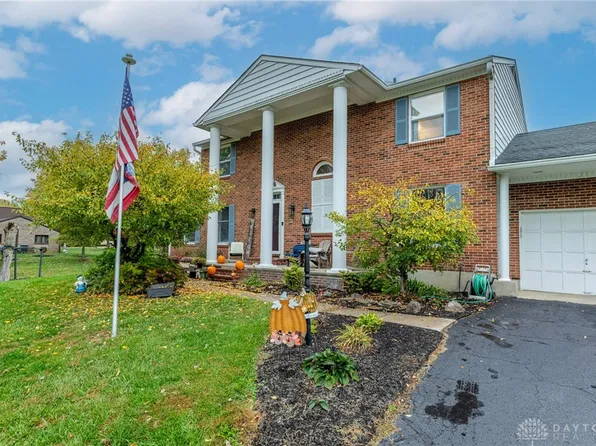 7710 Crestway Dr, Clayton, OH 45315