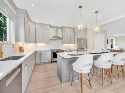 152 Renfrew St, Arlington, MA, 02476