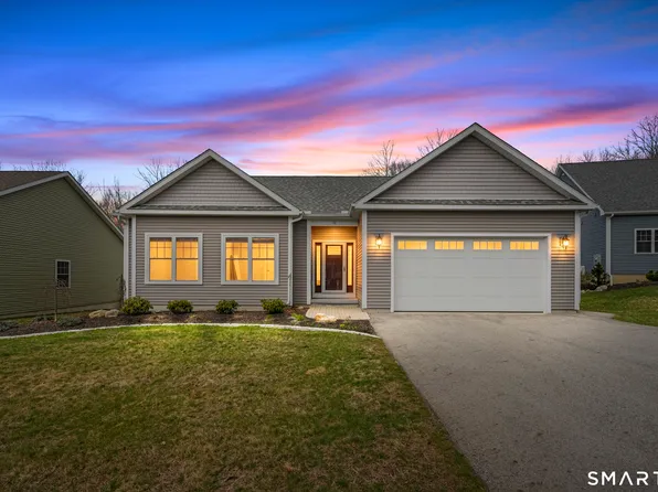 11 Kaatskill Lane, East Lyme, CT 06357