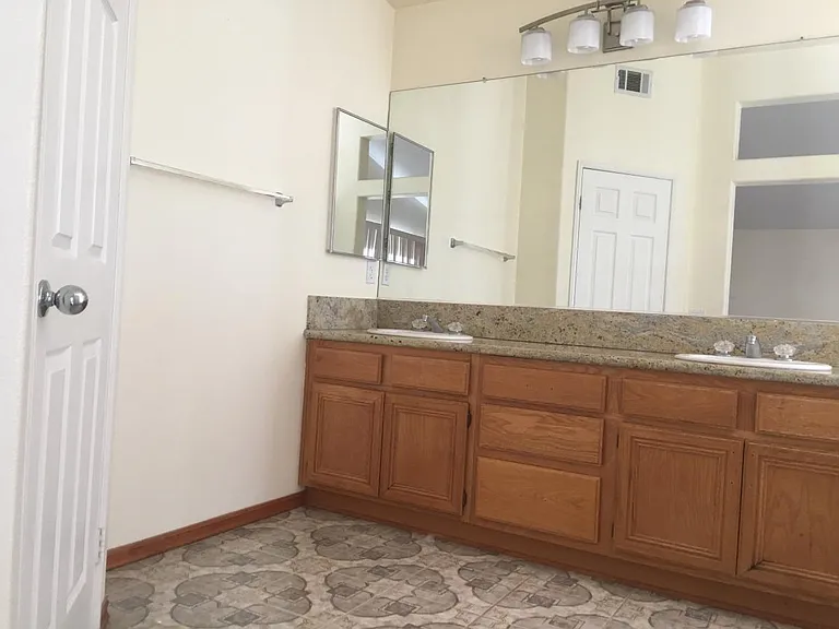 27706 Clio Ln — Photo 12