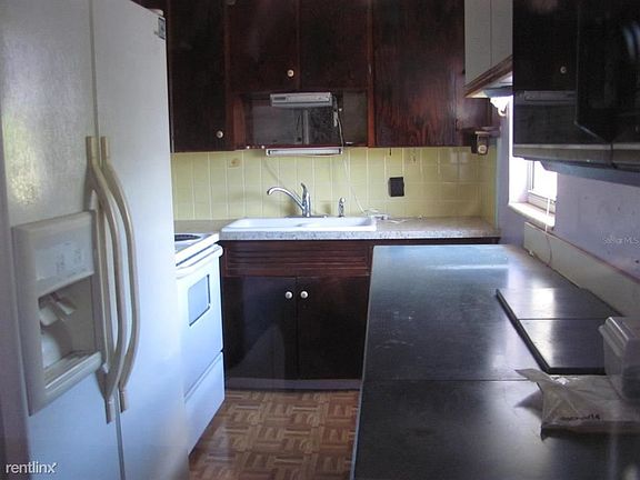 3rd image of 5134R 8th Ave N