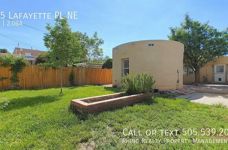 435 Lafayette Pl NE — Photo 22