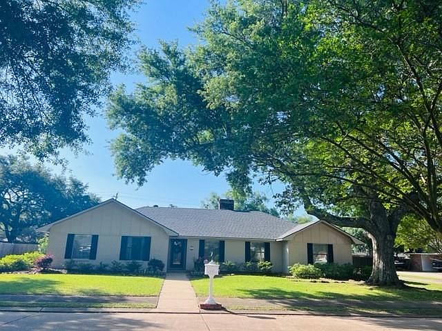 1st image of 4029 Mayflower Blvd