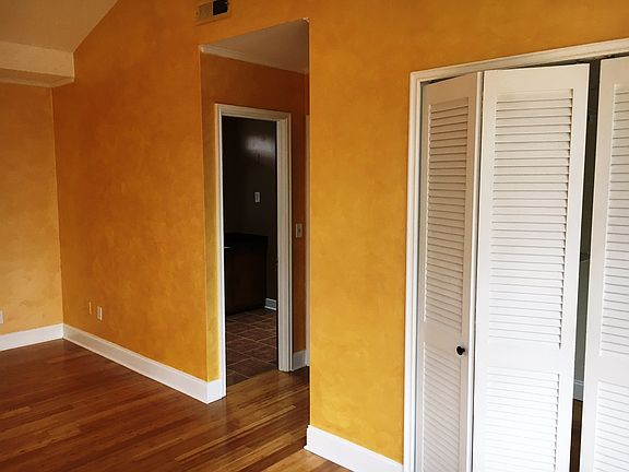 4th image of 1500 Whitower Dr