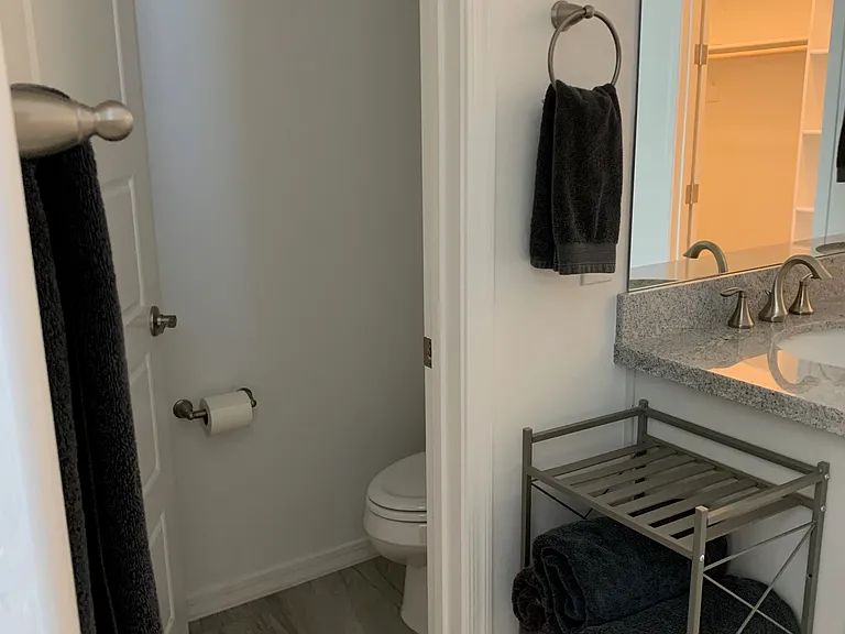 14579 W Dahlia Dr — Photo 18