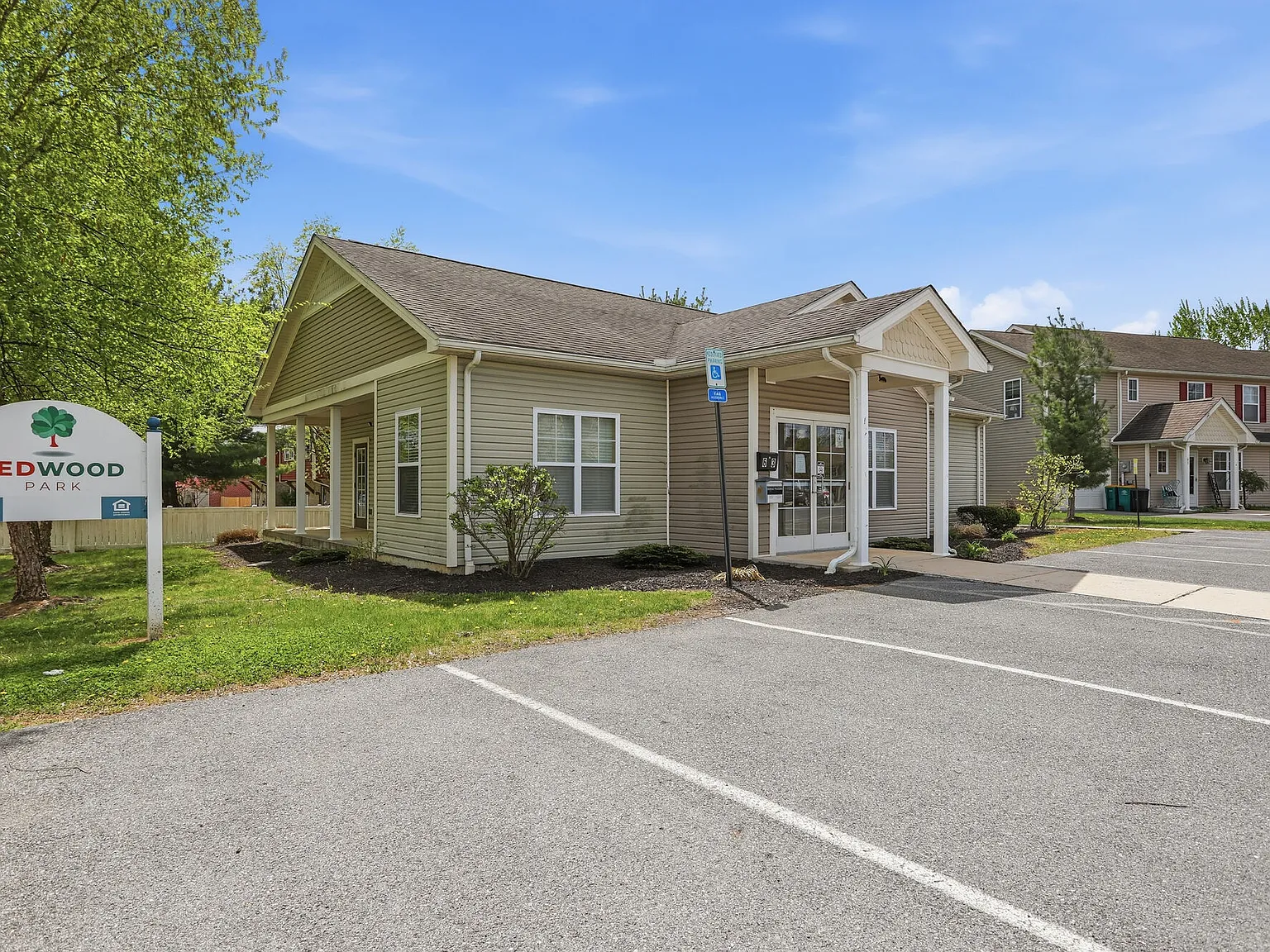 Chambersburg Family Townhomes — Photo 2