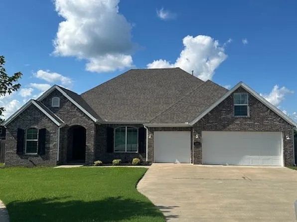 1934 S River Meadows Dr, Fayetteville, AR 72701