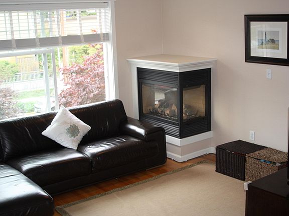Living room.
