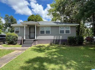 424 12th Ave, Midfield, AL 35228