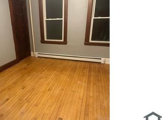 104 Brookline St #2, Worcester, MA 01603