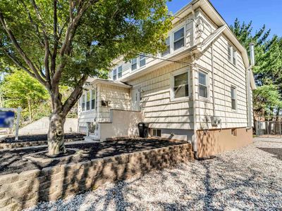 757 Ray Ave, Ridgefield, NJ, 07657