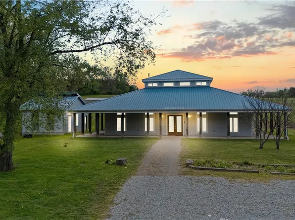 596 Wulfert Rd, Rochester Mills, PA 15771