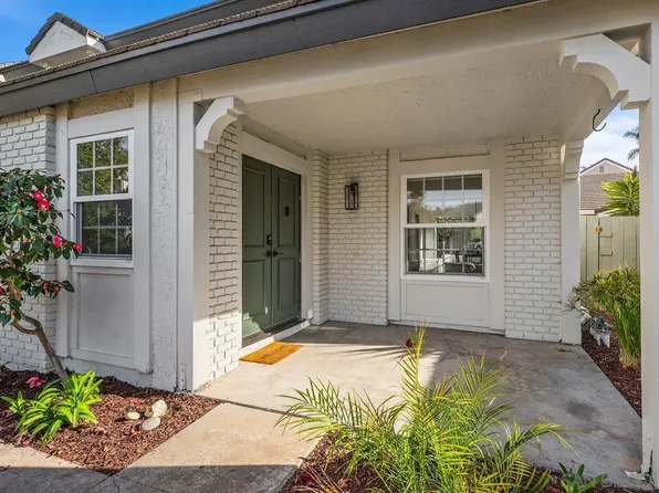 3017 Del Rey Ave, Carlsbad, CA 92009