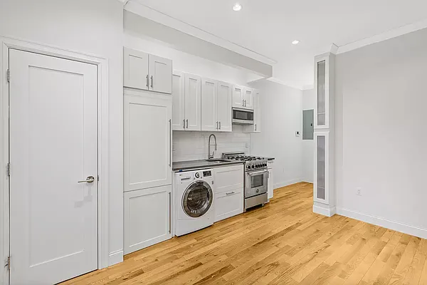 Rented by Compass | media 8