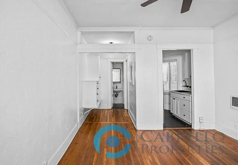 415 E Juniper St — Photo 4