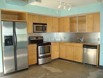 4th image of 329 E Colorado Blvd APT 102