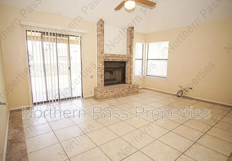 424 Cutler Pl — Photo 10