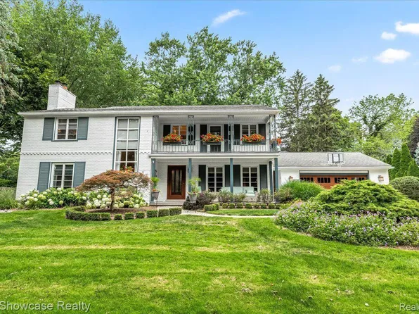 22850 Alexandrine St, Dearborn, MI 48124