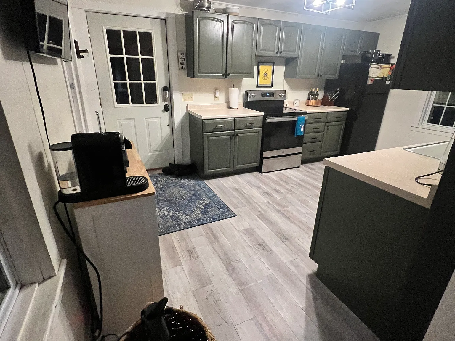 3 bed, 1.5 bath, $1,500 — Photo 4