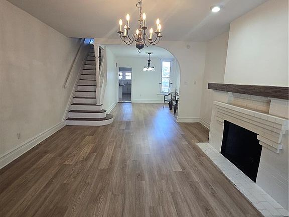 3rd image of 1744 W Union St