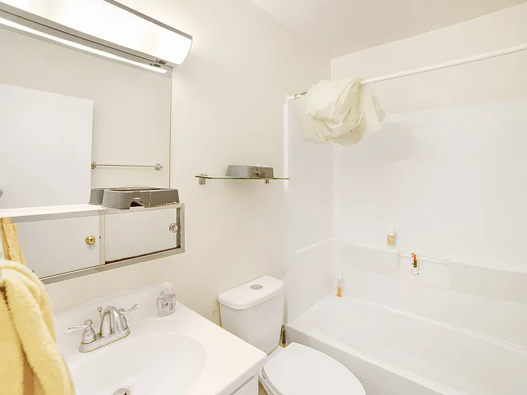 23 Honey Brook Ln — Photo 12